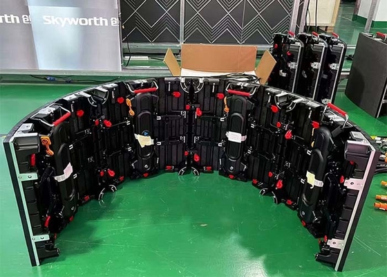 자금 행사용 맞춤형 곡선 250mmx250mm P2.604 실내 LED 디스플레이
