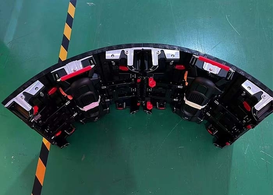 자금 행사용 맞춤형 곡선 250mmx250mm P2.604 실내 LED 디스플레이