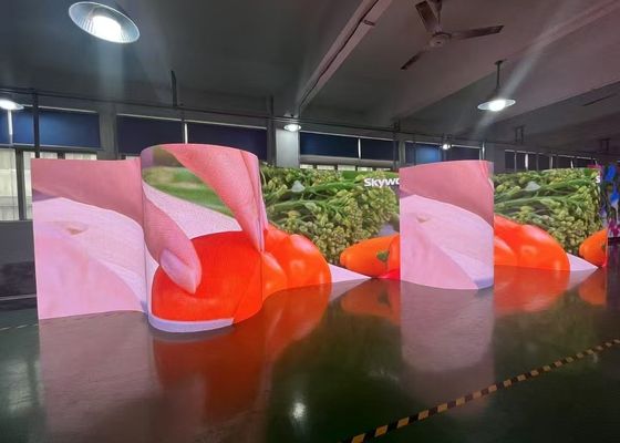 HD P1.9/P2.6 500*500/500*1000mm 실내 유연한 부드러운 렌탈 LED 스크린 (무대용)